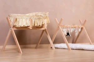 Childhome Tipi Staander Voor Moses Mand + Baby Gym - Hout - Naturel^ Baby Gyms & Mobiel